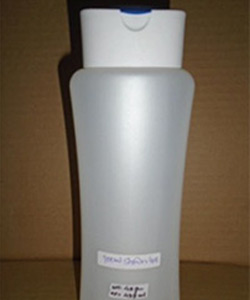 400ml HDPE Shower Gel Bottle
with Two Color Oval Flip Top Cap